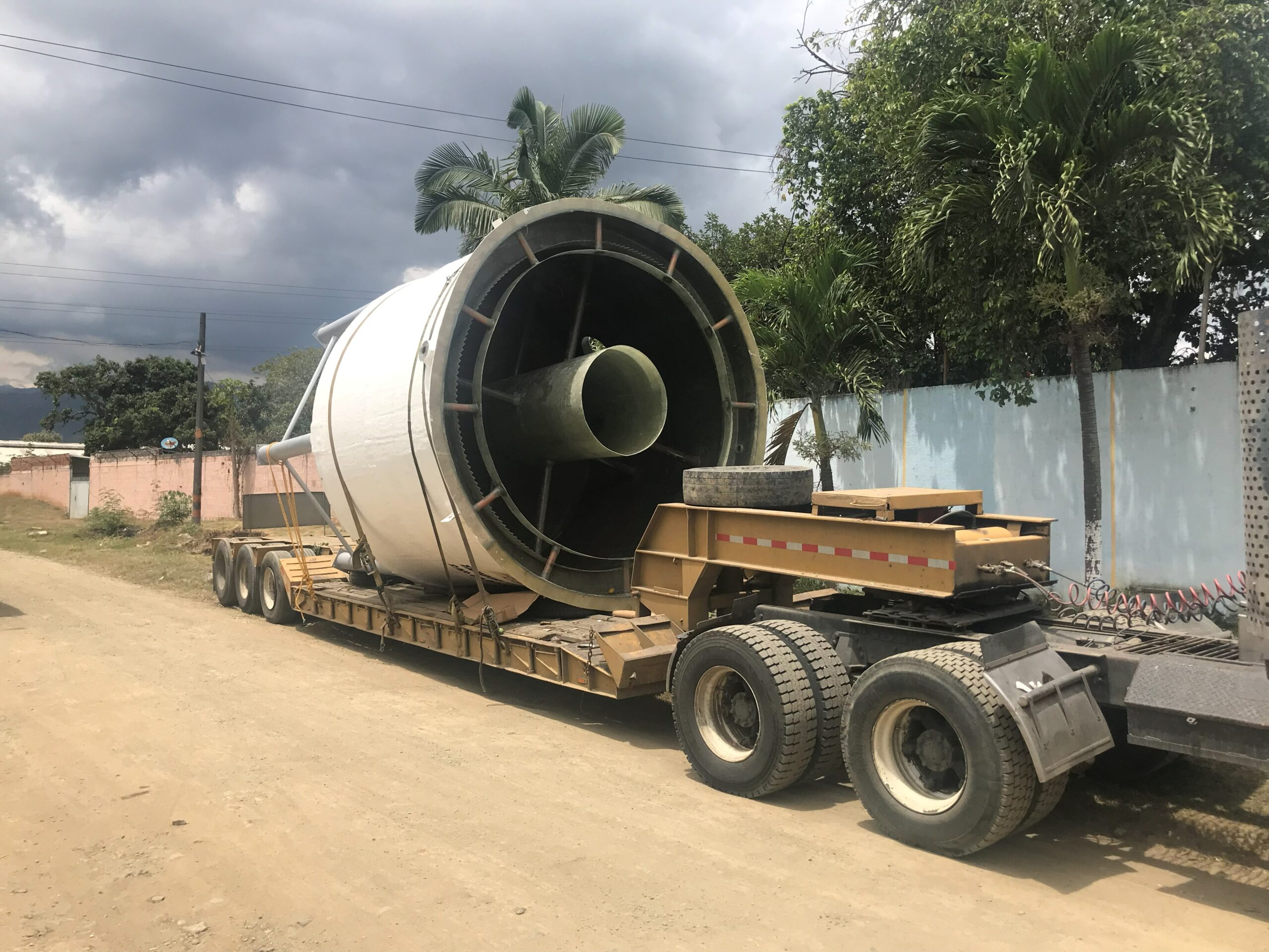 El transporte en tanques de fibra de vidrio: una logística insuperable 11 El transporte en tanques de fibra de vidrio: una logística insuperable